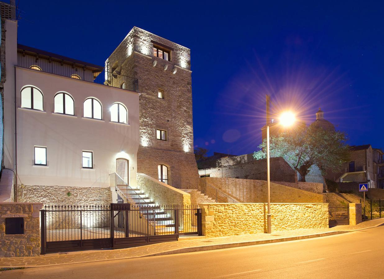 Bed and Breakfast Torre Della Loggia - Dimora Storica - Ortona Zewnętrze zdjęcie