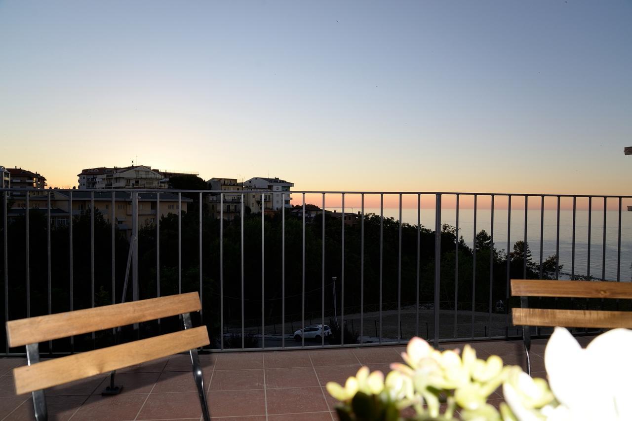 Bed and Breakfast Torre Della Loggia - Dimora Storica - Ortona Zewnętrze zdjęcie