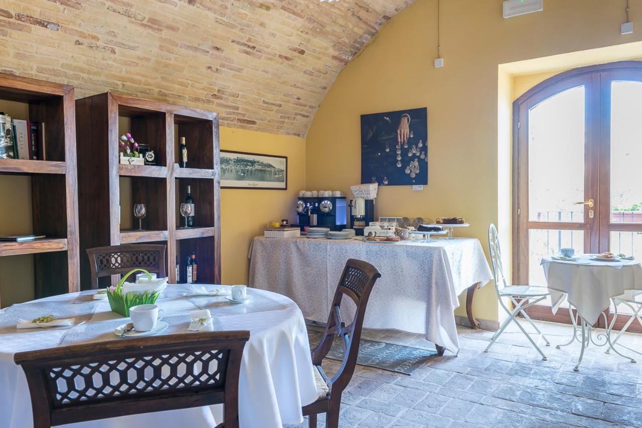 Bed and Breakfast Torre Della Loggia - Dimora Storica - Ortona Zewnętrze zdjęcie