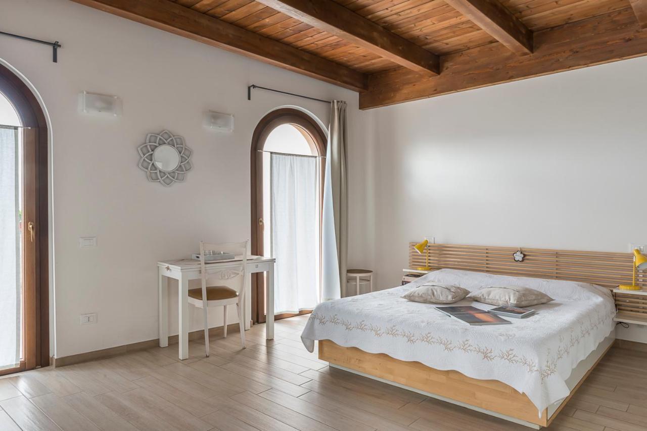 Bed and Breakfast Torre Della Loggia - Dimora Storica - Ortona Zewnętrze zdjęcie